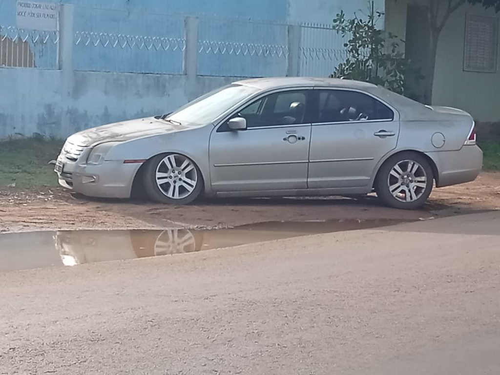 Carro Abandonado na Zona Sul SP